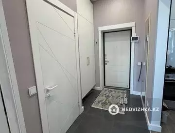 2-комнатная квартира, этаж 3 из 5, 41 м², миниатюра 9