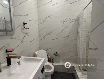 2-комнатная квартира, этаж 3 из 5, 41 м², миниатюра 11