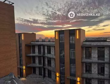2-комнатная квартира, этаж 3 из 3, 68 м²