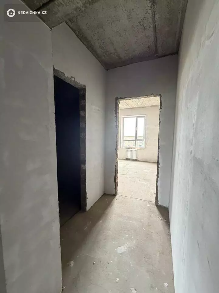 2-комнатная квартира, этаж 5 из 5, 67 м², фотография 2
