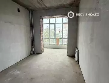 2-комнатная квартира, этаж 5 из 5, 67 м², миниатюра 4