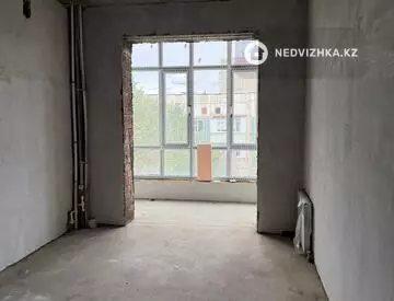 2-комнатная квартира, этаж 5 из 5, 67 м², миниатюра 6