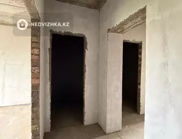 2-комнатная квартира, этаж 5 из 5, 67 м², миниатюра 9