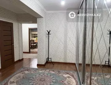 2-комнатная квартира, этаж 2 из 17, 86 м², миниатюра 8