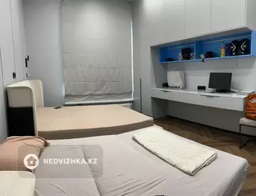 4-бөлмелі пәтер, қабат 9 барлық қабат саны 9, 131 м², 4-нобай
