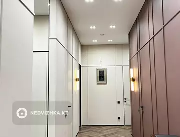 4-бөлмелі пәтер, қабат 9 барлық қабат саны 9, 131 м², 10-нобай