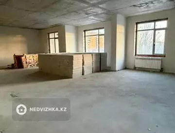 4-бөлмелі пәтер, қабат 3 барлық қабат саны 10, 111 м², 4-нобай