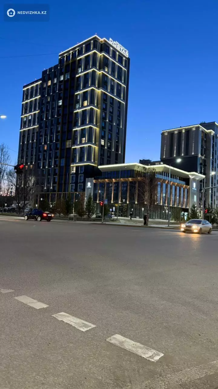 4-комнатная квартира, этаж 3 из 10, 111 м²