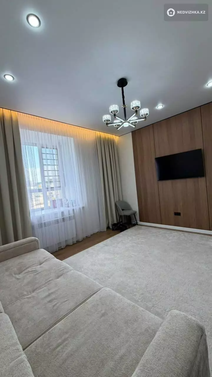 2-комнатная квартира, этаж 4 из 10, 50 м²