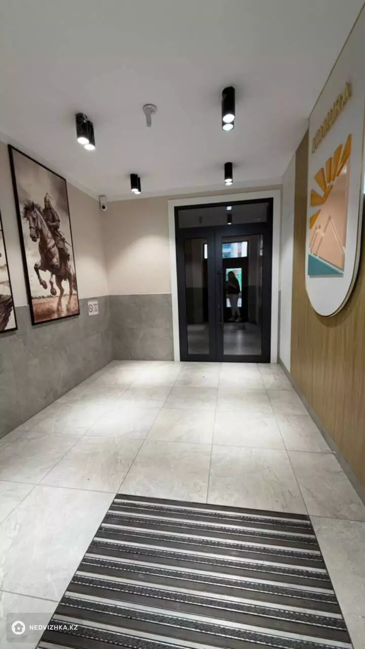 3-комнатная квартира, этаж 3 из 17, 85 м², фотография 4