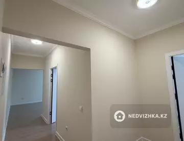 2-комнатная квартира, этаж 2 из 9, 63 м²