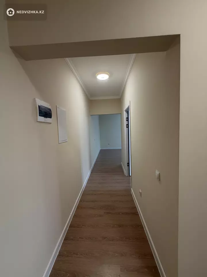 2-комнатная квартира, этаж 2 из 9, 63 м², фотография 5