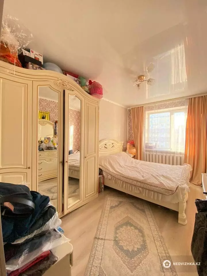 3-комнатная квартира, этаж 5 из 5, 64 м², фотография 4