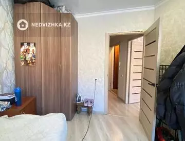3-комнатная квартира, этаж 5 из 5, 64 м², миниатюра 10