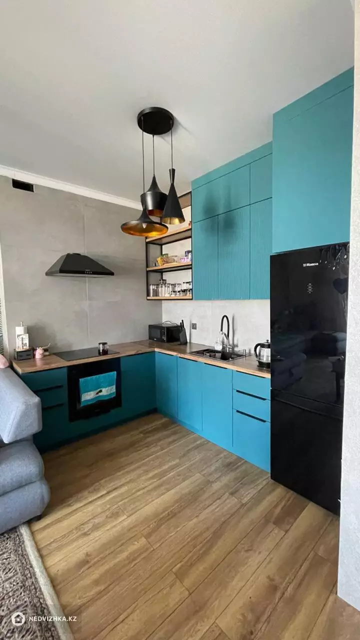 2-комнатная квартира, этаж 9 из 10, 46 м², фотография 3