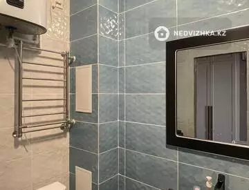 2-комнатная квартира, этаж 9 из 10, 46 м², миниатюра 10