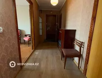 3-бөлмелі пәтер, қабат 81 барлық қабат саны 9, 70 м², 7-нобай