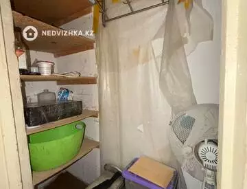 3-бөлмелі пәтер, қабат 81 барлық қабат саны 9, 70 м², 12-нобай