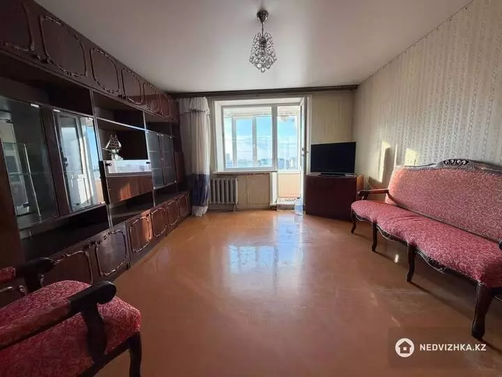 3-комнатная квартира, этаж 81 из 9, 70 м², фотография 5