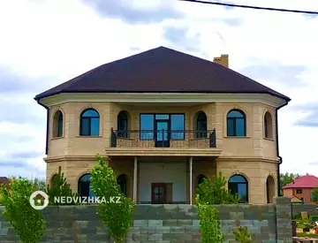 8-комнатный дом, 17 соток, 400 м²