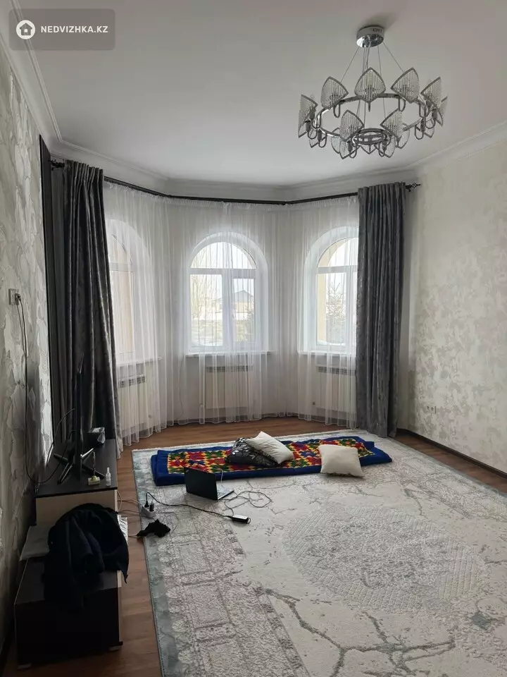 8-комнатный дом, 17 соток, 400 м², фотография 5