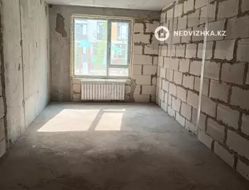 2-комнатная квартира, этаж 1 из 6, 45 м², миниатюра 4