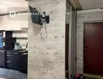 3-комнатная квартира, этаж 4 из 5, 71 м², миниатюра 9