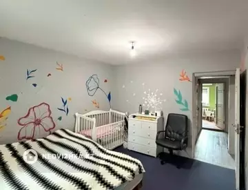 3-комнатная квартира, этаж 4 из 5, 71 м², миниатюра 11