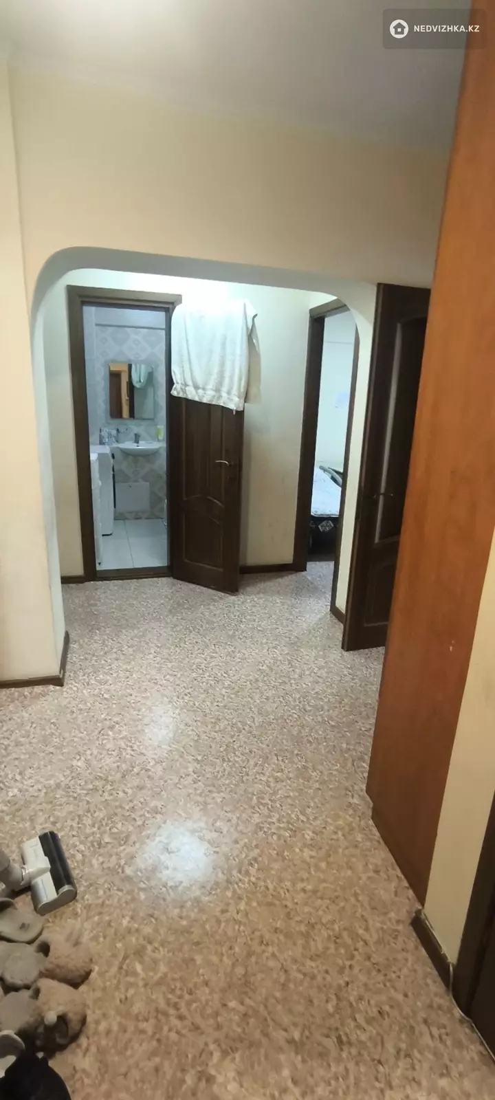 3-комнатная квартира, этаж 3 из 5, 71 м²