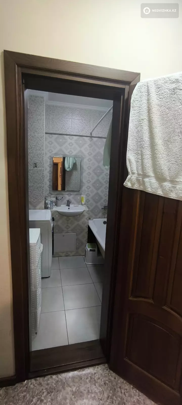 3-комнатная квартира, этаж 3 из 5, 71 м², фотография 5