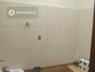 3-комнатная квартира, этаж 3 из 5, 71 м², миниатюра 9