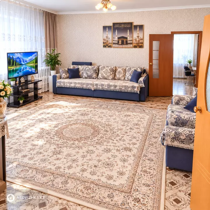 6-комнатный дом, 15 соток, 200 м², фотография 2