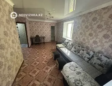 1-комнатная квартира, этаж 3 из 3, 34 м²