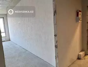 3-комнатная квартира, этаж 11 из 21, 96 м², миниатюра 8