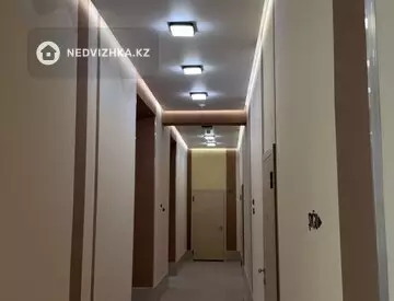 1-комнатная квартира, этаж 3 из 12, 39 м²