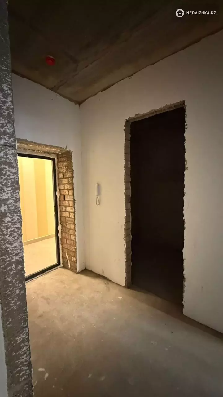1-комнатная квартира, этаж 3 из 12, 39 м², фотография 5