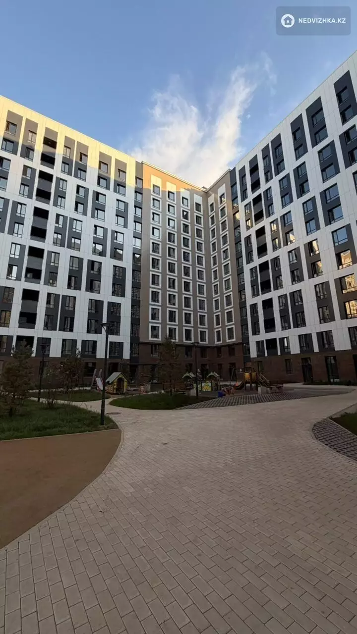 1-комнатная квартира, этаж 3 из 12, 39 м², фотография 2