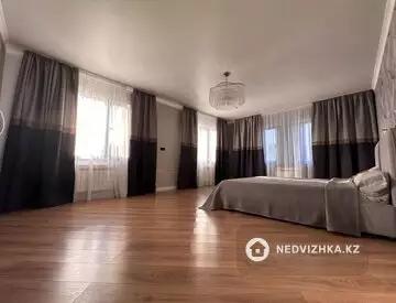 6-комнатный дом, 8 соток, 300 м²