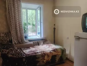 3-комнатная квартира, этаж 1 из 5, 65 м², миниатюра 3