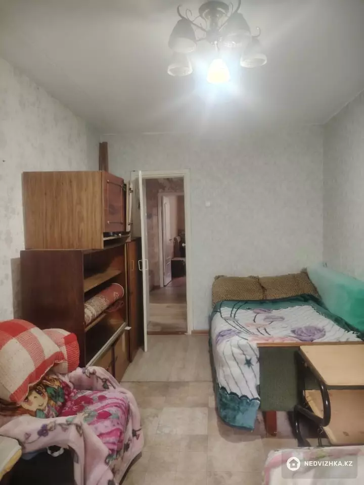 3-комнатная квартира, этаж 1 из 5, 65 м², фотография 5