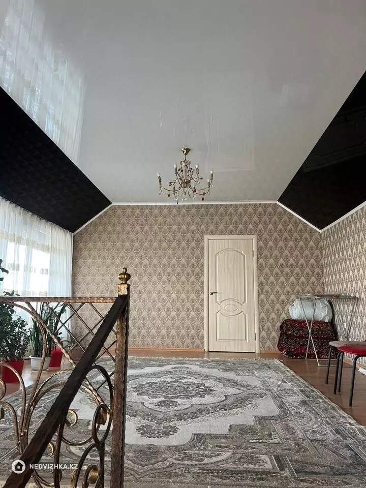 8-комнатный дом, 9.8 соток, 180 м², фотография 5