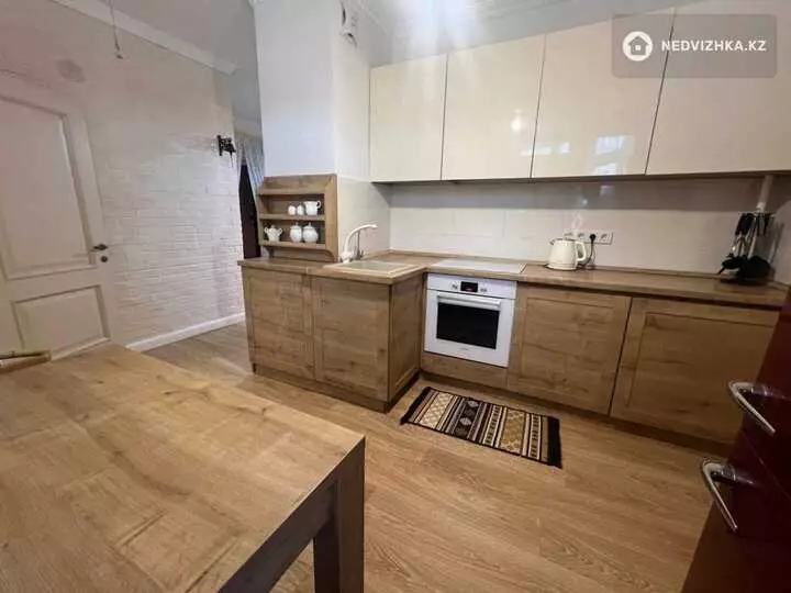 2-комнатная квартира, этаж 6 из 9, 69 м², фотография 4