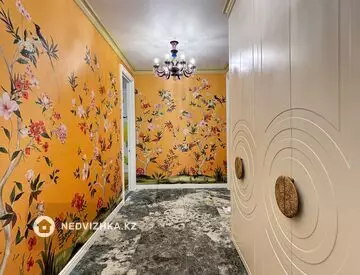 2-комнатная квартира, этаж 5 из 8, 70 м², миниатюра 11