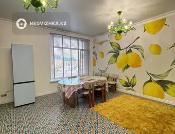 2-комнатная квартира, этаж 5 из 8, 70 м², миниатюра 10