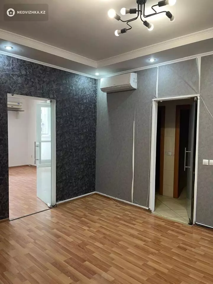 Офис, этаж 4 из 7, 300 м², На длительный срок, фотография 4