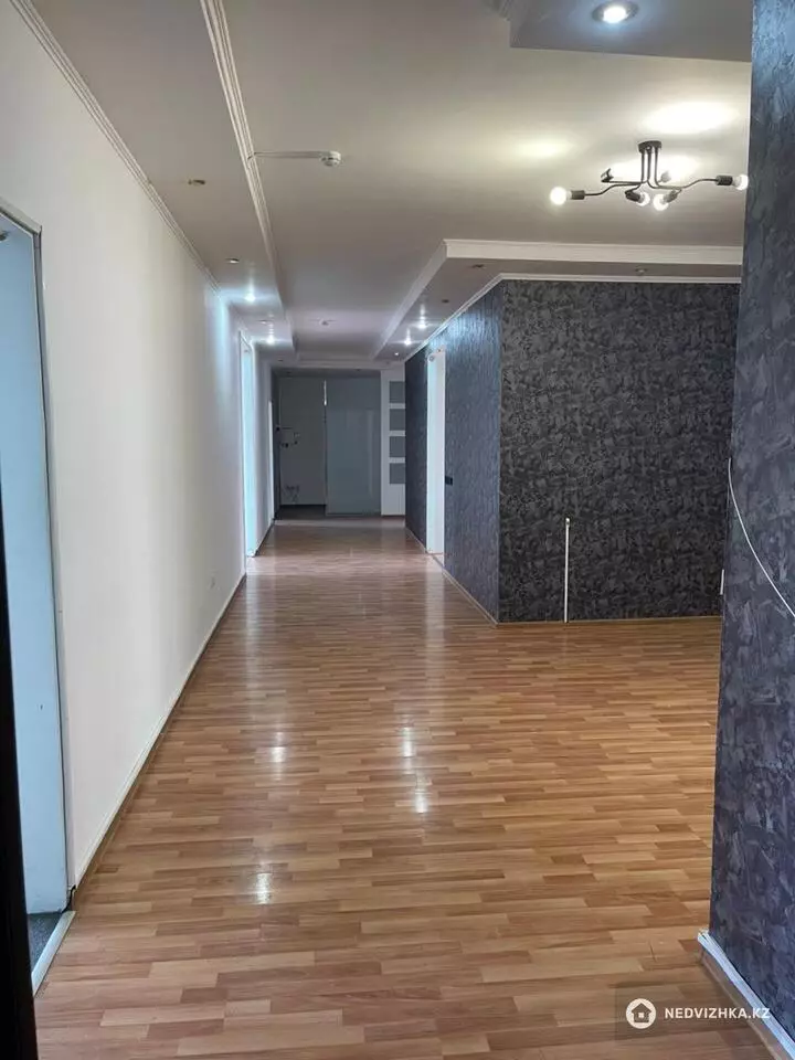 Офис, этаж 4 из 7, 300 м², На длительный срок, фотография 3