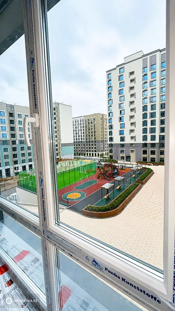 3-комнатная квартира, этаж 5 из 14, 89 м², фотография 3