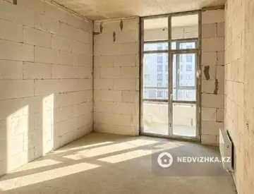 3-комнатная квартира, этаж 5 из 14, 89 м², миниатюра 5