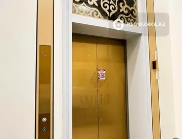 3-комнатная квартира, этаж 5 из 14, 89 м², миниатюра 12