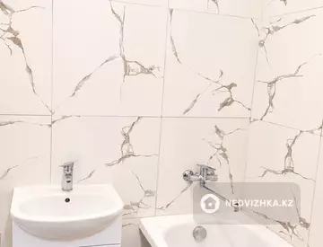 1-комнатная квартира, этаж 2 из 5, 36 м², миниатюра 9